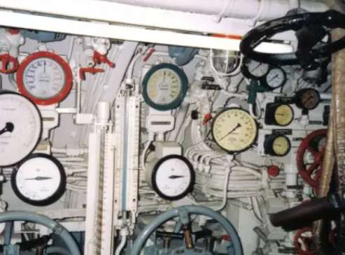 ����ʽ�����{���y�����M�������x��